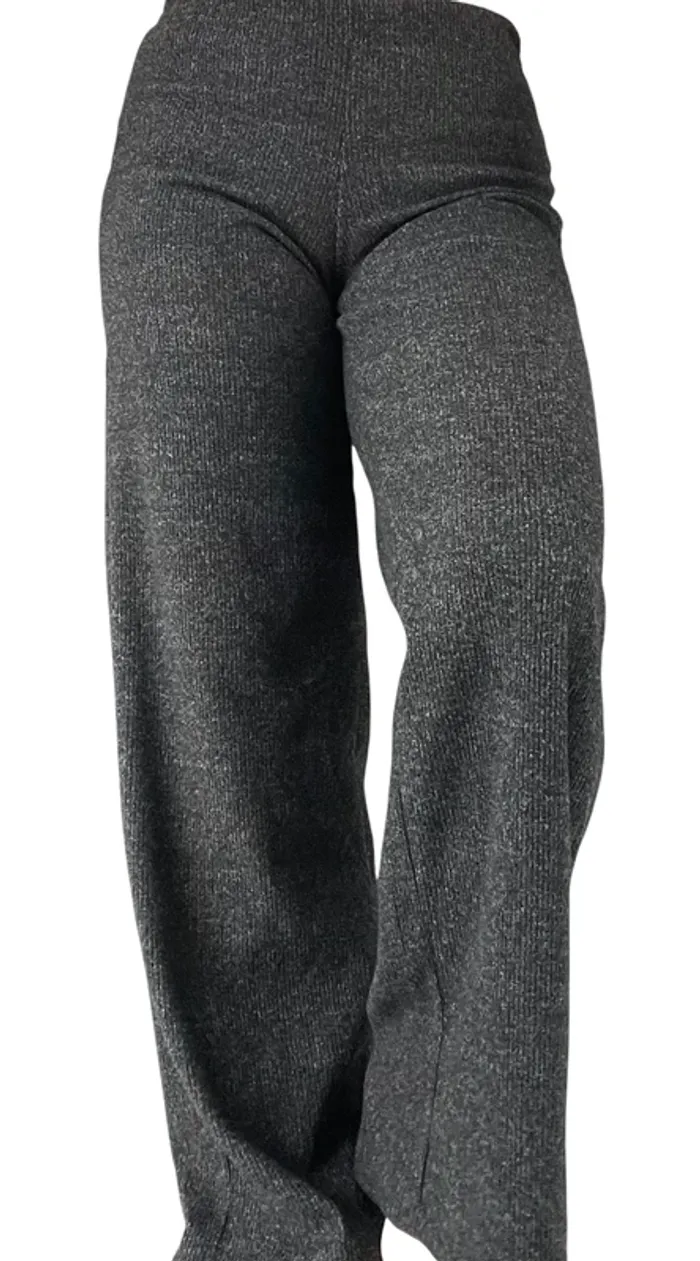 Pantalon bershka noir/gris neuf taille S - photo numéro 2