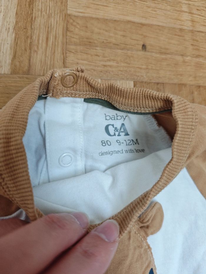 Ensemble tape a l'oeil et c&a 12 mois - photo numéro 2