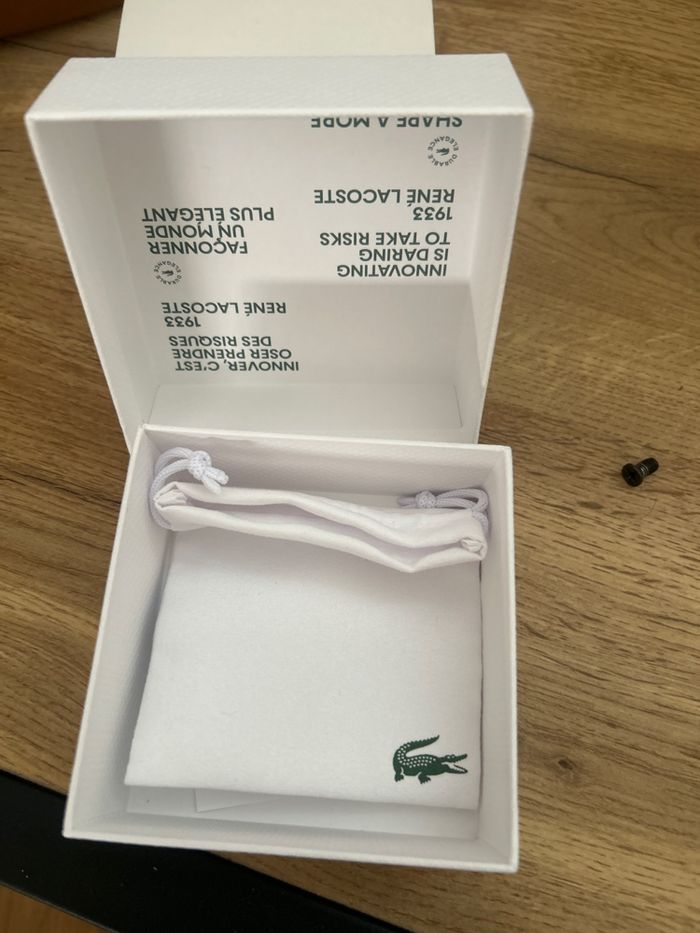 Boîte cadeau Lacoste - photo numéro 3