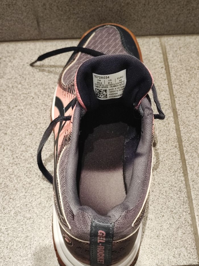 Basket Chaussures de volleyball, badminton pour femmes ASICS Gel-Rocket 9 pointure 40 - photo numéro 9