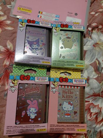 Lot boîte métallique tin hello kitty panini