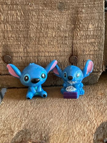Figurines stich