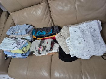 Lot vêtements bébé