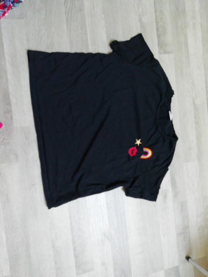 Tee shirt taille m pimkie