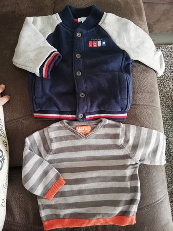 Petite veste et pull