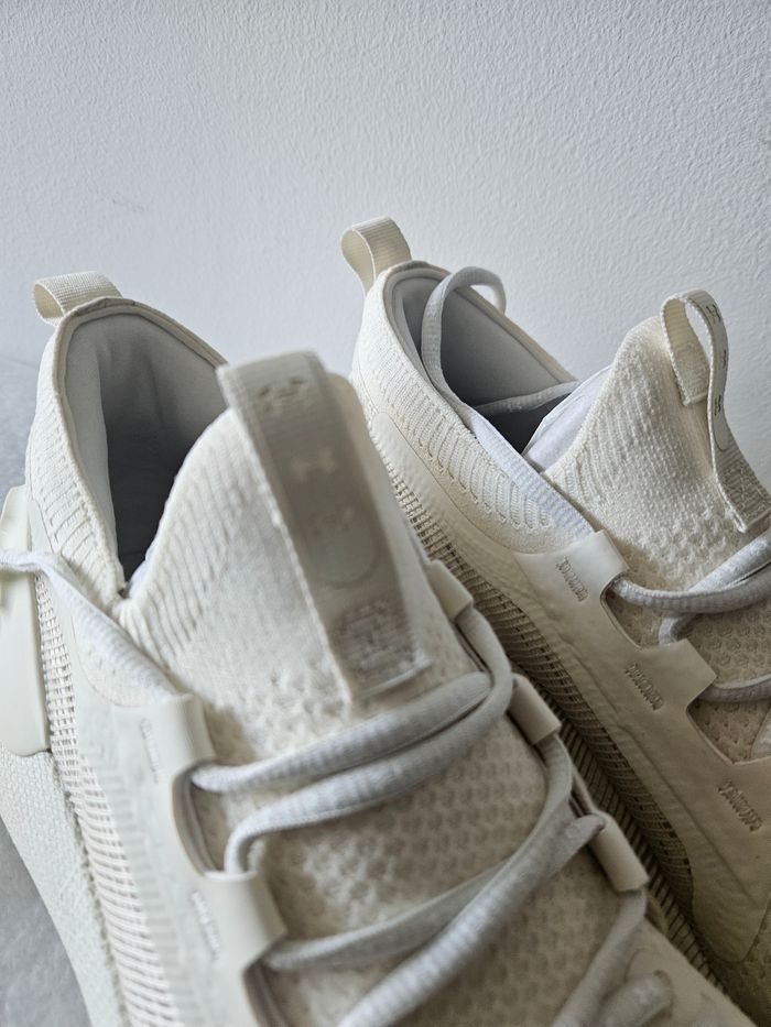 Baskets Pointure 44,5 under armour - photo numéro 2
