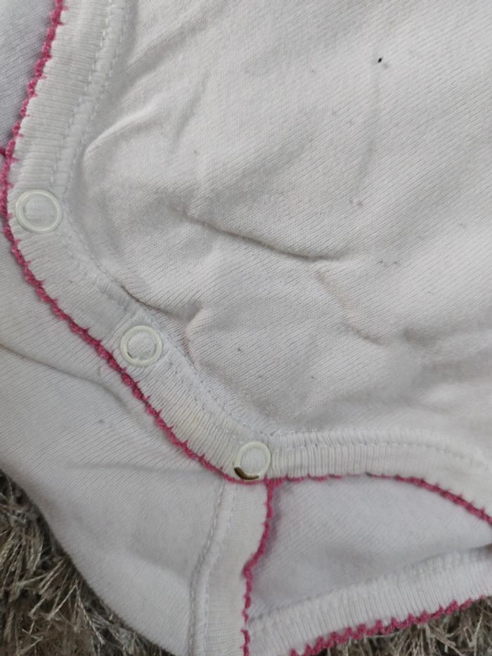 Lot de 4 body bébé fille était manches courtes 6 mois - photo numéro 7