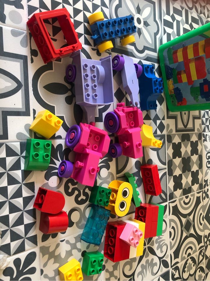 Seau LEGO duplo - photo numéro 7