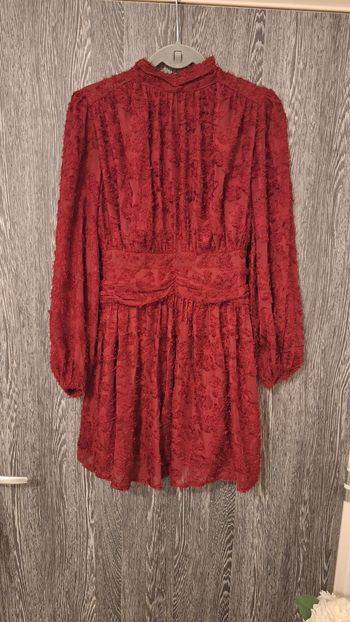 Robe patineuse motifs duveteux bordeaux