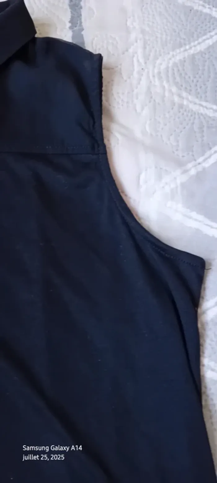Blouse sans manches longue semi transparente bi matière avec boutons noire femme S h&m - photo numéro 14