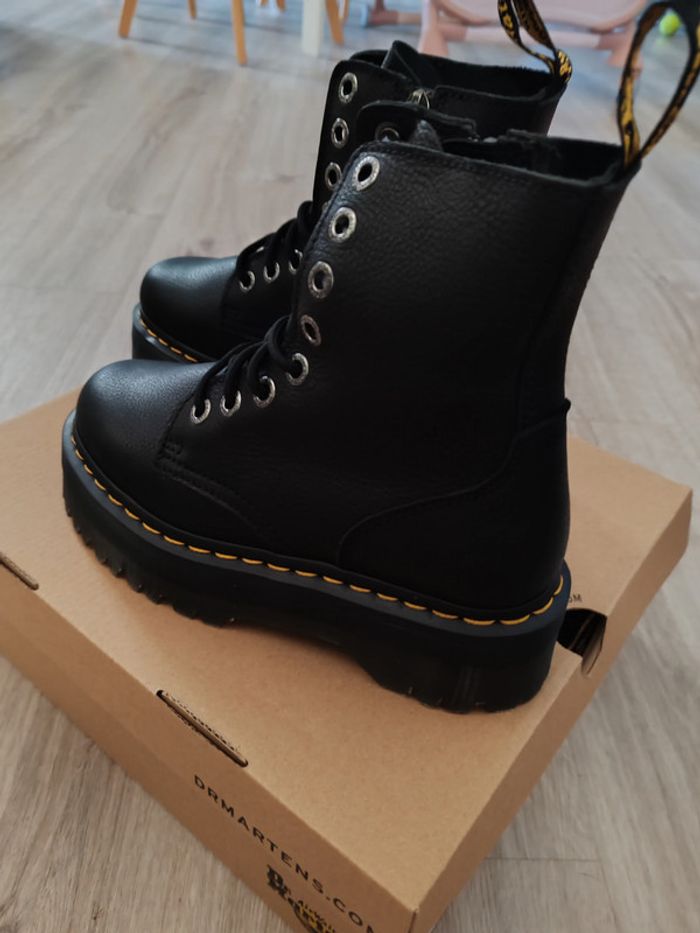 Dr. Martens Jadon III Black taille 37 neuve - photo numéro 3