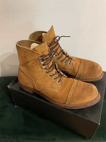Red wings iron ranger 8113