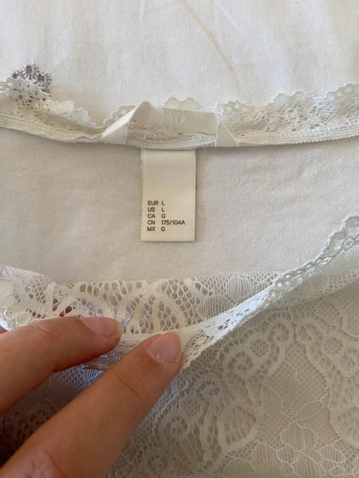 T-shirt en dentelle - photo numéro 2