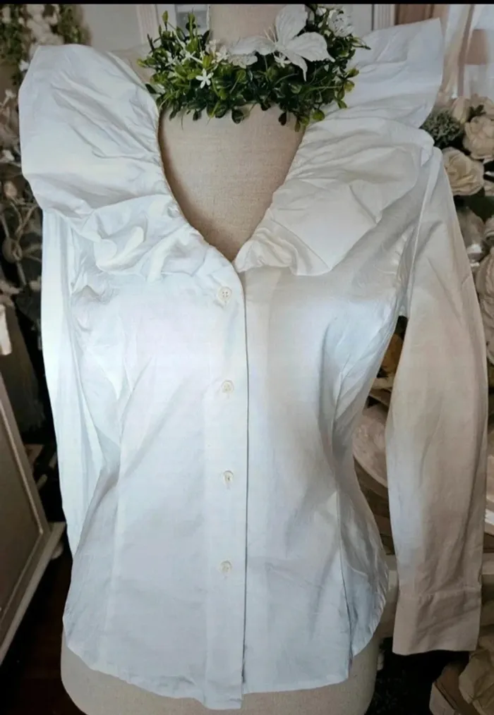 Chemise blanche col corolle Xanaka Taille 40/42 Neuf - photo numéro 2