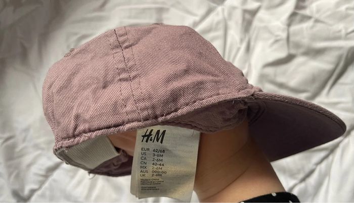 Casquette H&M rose parle - photo numéro 2