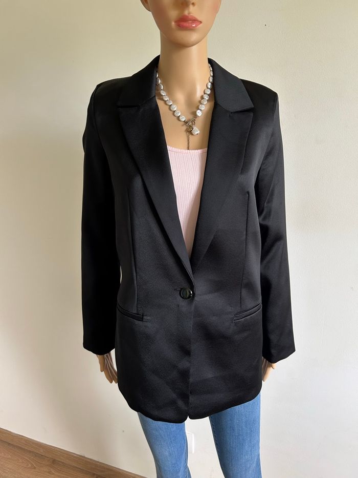 Blazer noir satiné neuf Naf Naf taille 36 (valeur 74€) taille grand