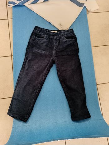 Pantalon velours 9 ans LH