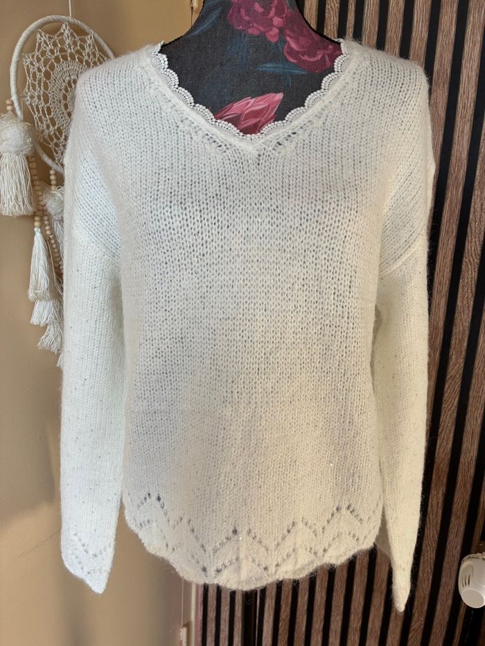 Jolie pull blanc - photo numéro 2