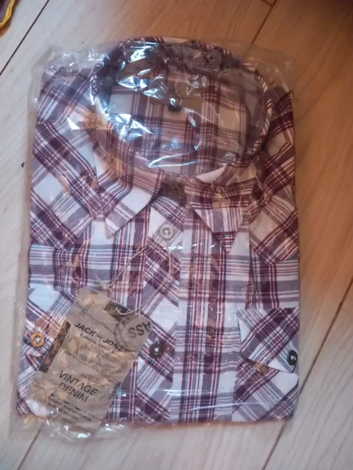 Chemise neuve Jack et Jones