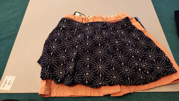 lot 4 jupes 4 ans - photo numéro 6