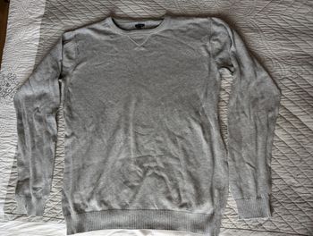 Pull gris