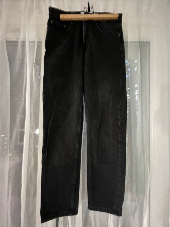 Jean noir - photo numéro 4