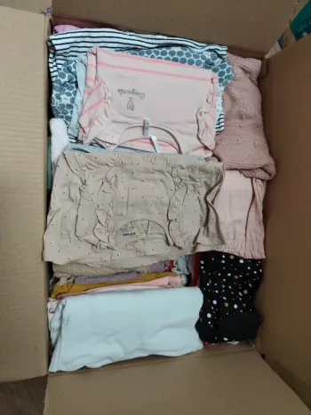 Lot vêtements 6mois fille