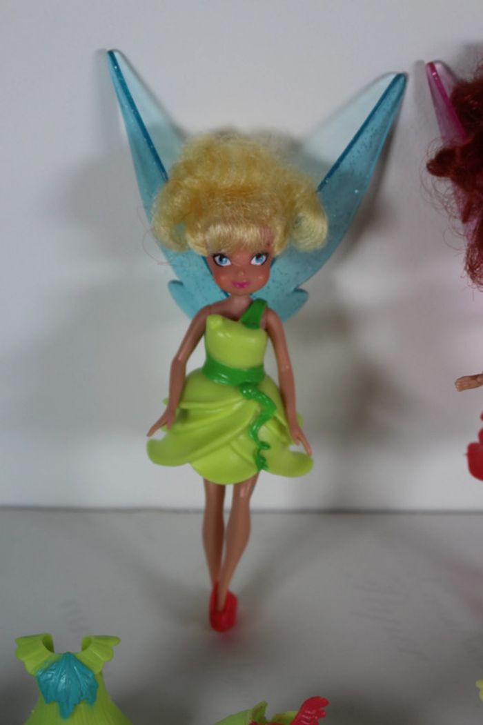 Tinkerbell Disney 2 fées clochettes à habillées avec 12 robes et accessoire - photo numéro 3