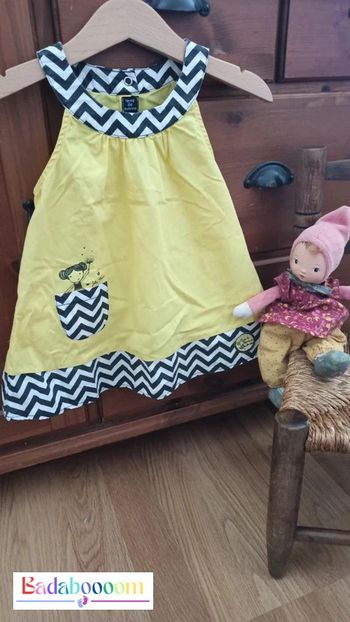 Robe 12 mois Terre de marins tbe