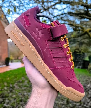 Baskets adidas forum low bordeaux pointure 38 et demi neuves sans boîte