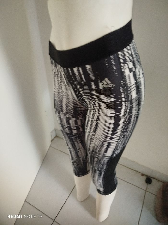 #kytieLfemme. Ensemble de sport taille L - photo numéro 4