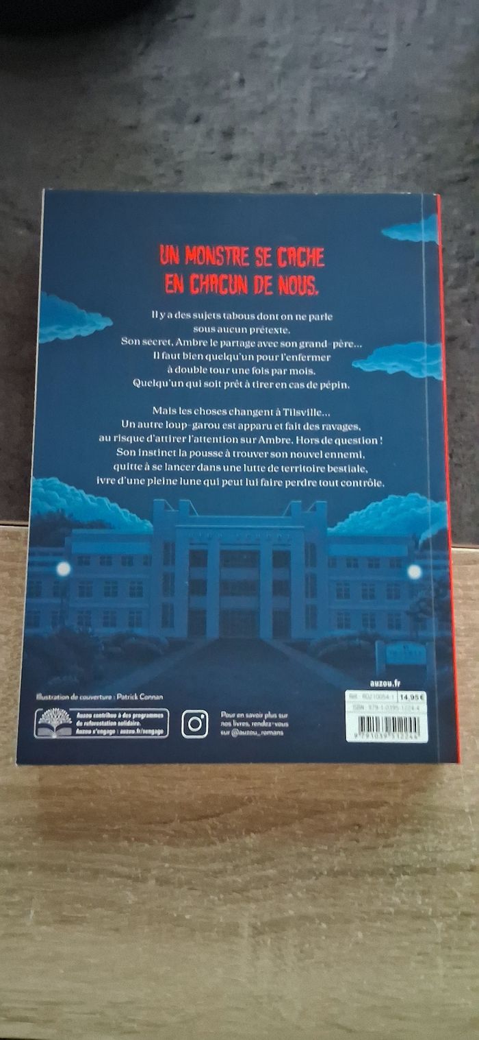 Livre [ Louve] - photo numéro 2