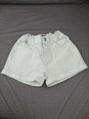 Short écru