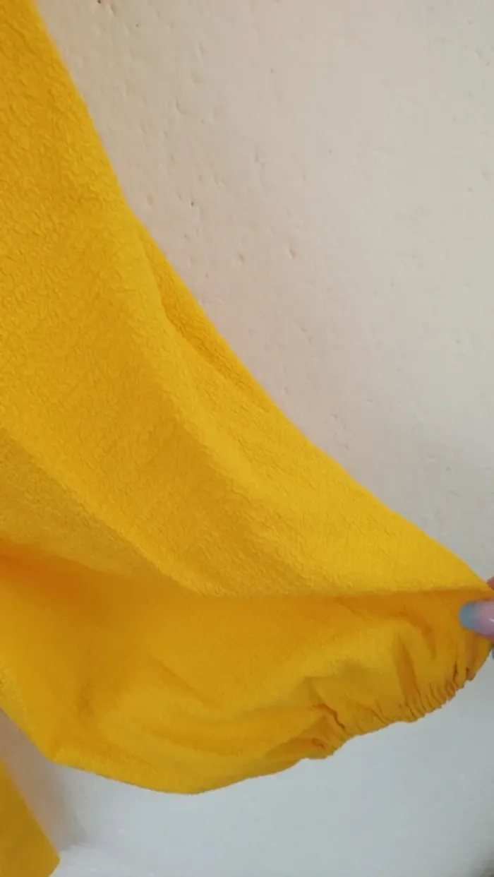 Tunique jaune - Made in Italy - taille 54 - photo numéro 3