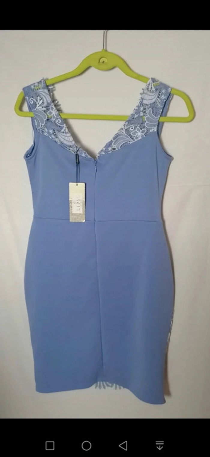 Robe chic en dentelle bleu blanc Taille L Lipsy London - photo numéro 10