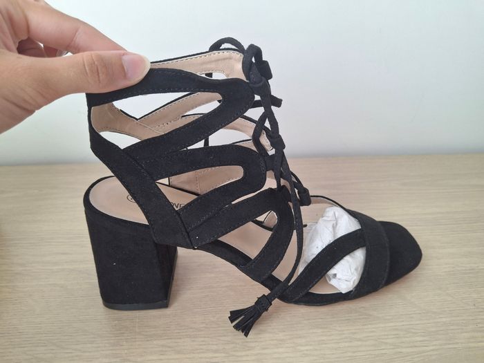 Talons ouverts 39 - photo numéro 6