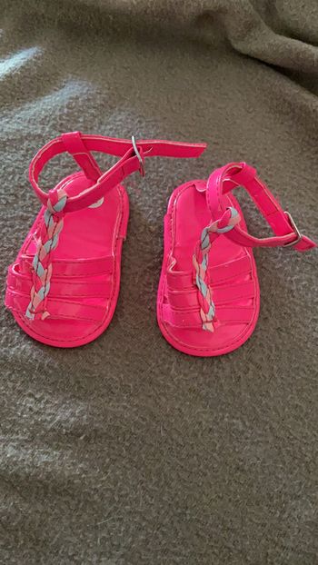 Sandalettes souples fille rose