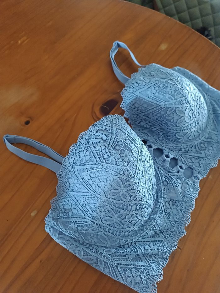 Soutien gorge - photo numéro 3