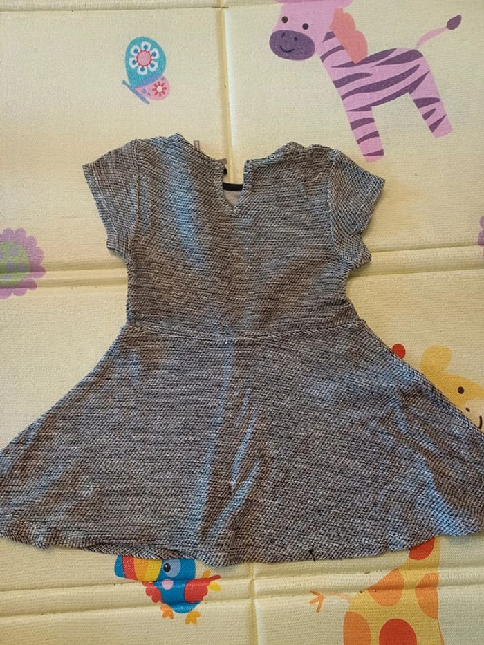 Robe 4 ans - photo numéro 6