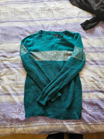 Pull vert bonprix