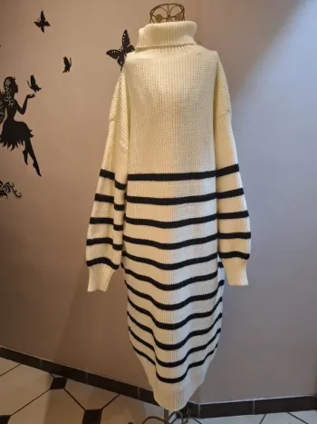 Robe pull marinière col roulé
