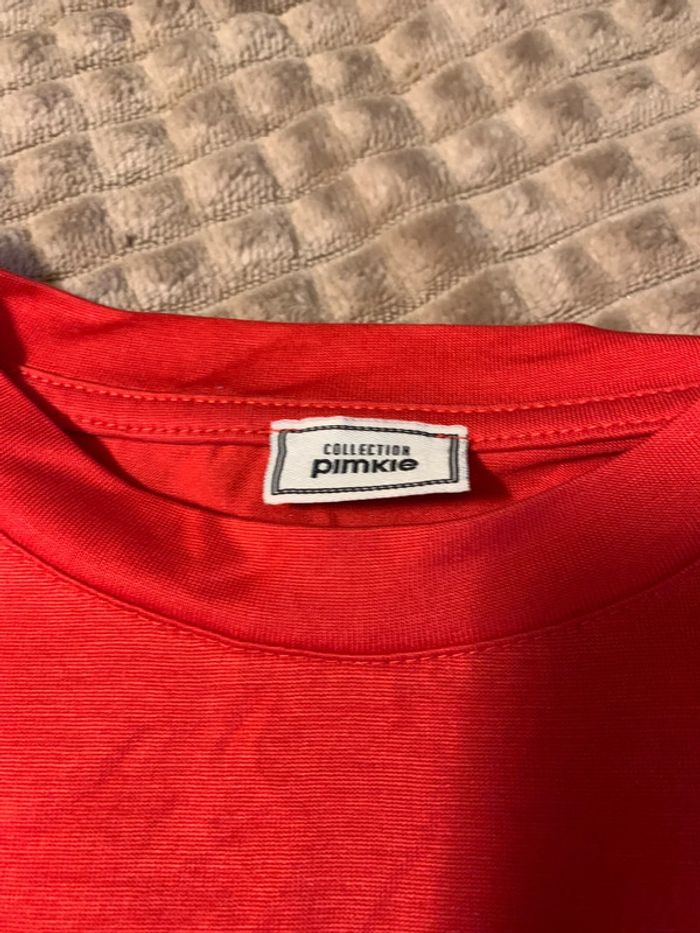 T-shirt rouge - photo numéro 2