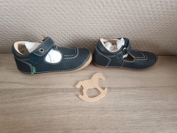Kickers salome 27 neuve chaussures souples barefoot - photo numéro 4