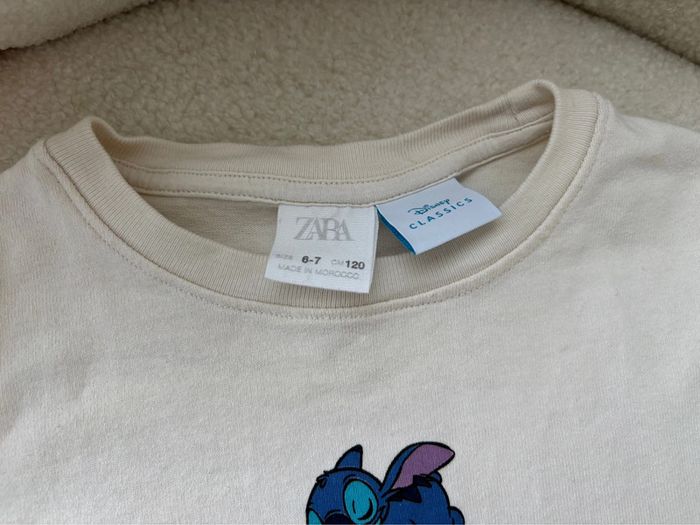 T-shirt stitch Disney ecru taille 6/7 ans Zara - photo numéro 3