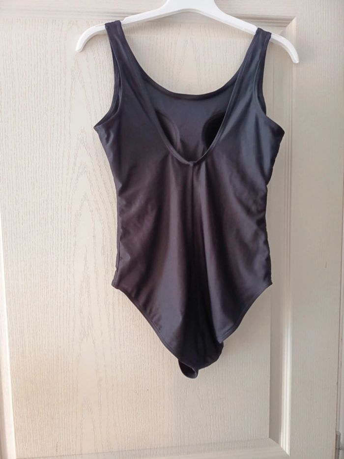 Maillot de bain une pièce - photo numéro 2