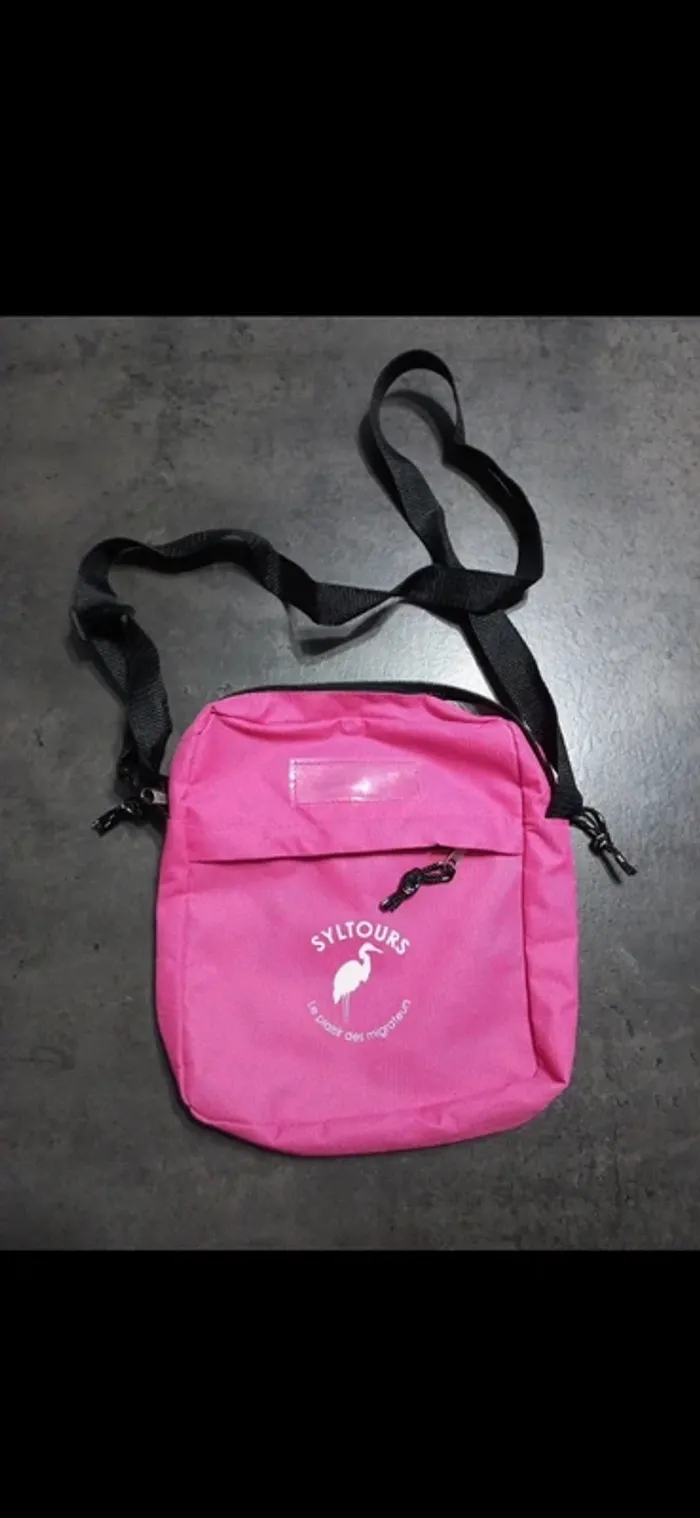 Pochette rose voyage