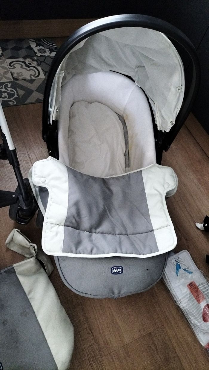 Poussette trio my city chicco - photo numéro 3