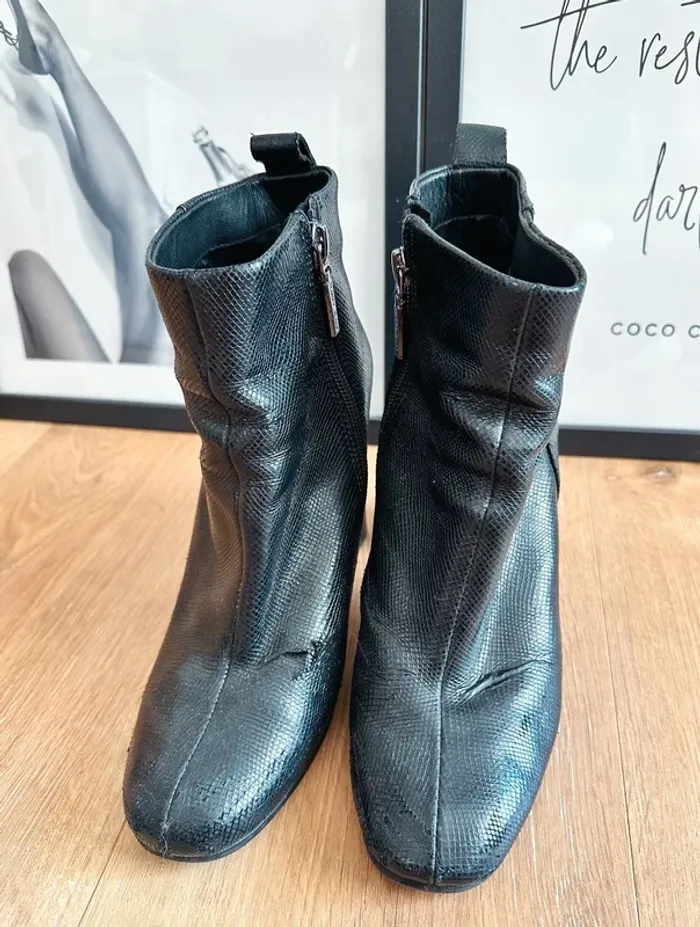Bottines Tommy Hilfiger noires à talons pointure 39 - photo numéro 4