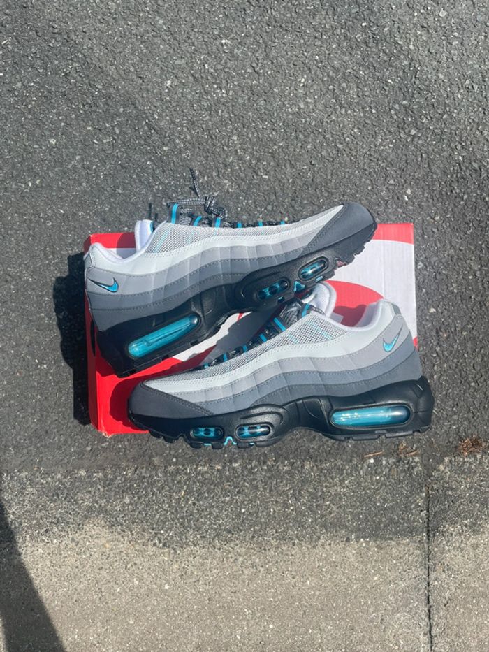 Air Max 95 Baltic Blue EU41 - photo numéro 2