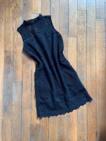 Robe dentelle noire sexy Mango taille s 36